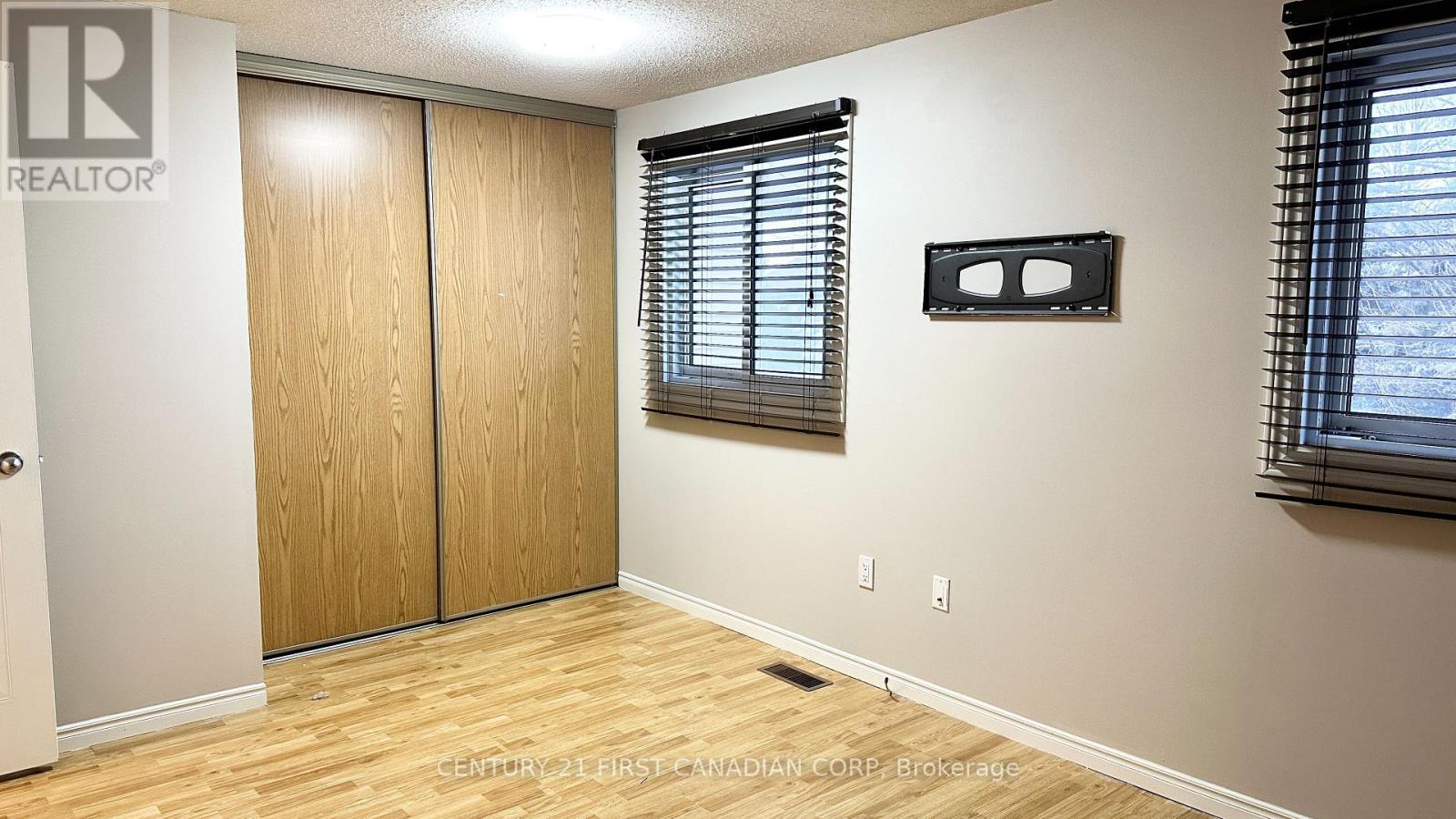 46 - 217 Martinet Avenue, London East, Ontario  N5V 4P5 - Photo 16 - X13784844