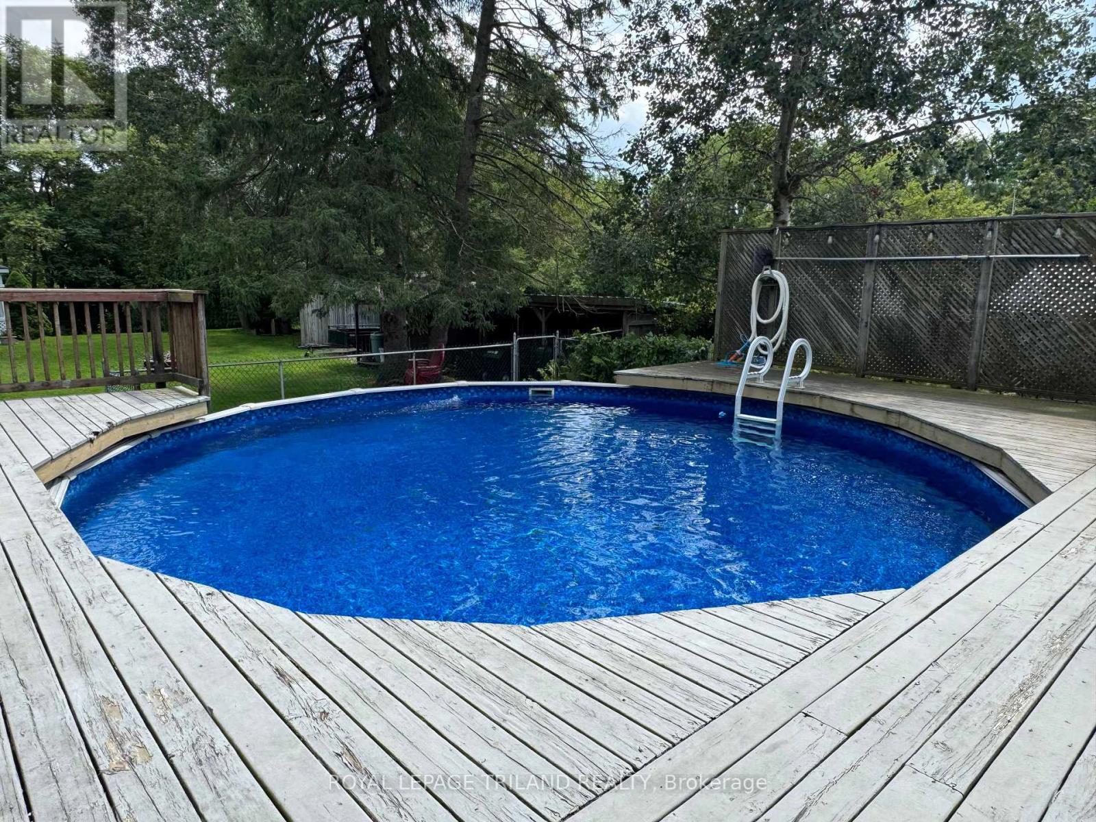 357 Sunset Drive, Central Elgin, Ontario  N5R 3C6 - Photo 34 - X13784948
