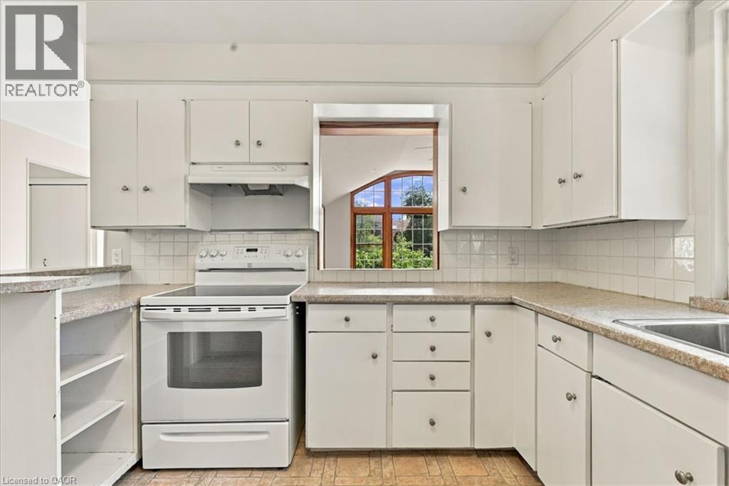 419 Forestlawn Road, Waterloo, Ontario  N2K 2J5 - Photo 14 - 40862600