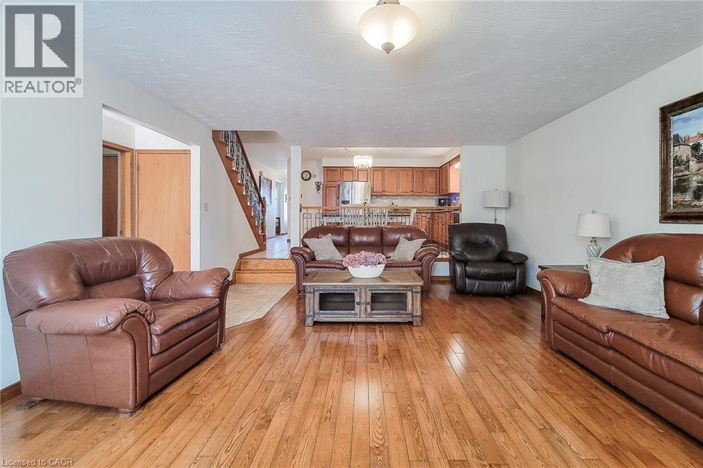276 Greencedar Drive, Hamilton, Ontario  L9C 6S9 - Photo 24 - 40862807