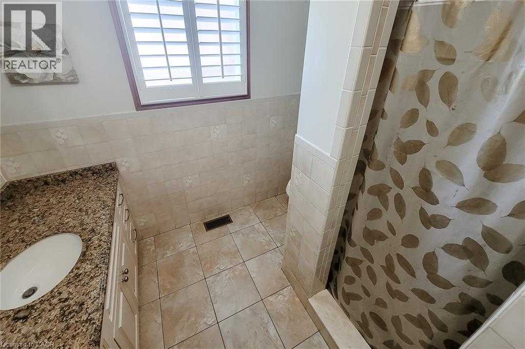 276 Greencedar Drive, Hamilton, Ontario  L9C 6S9 - Photo 28 - 40862807