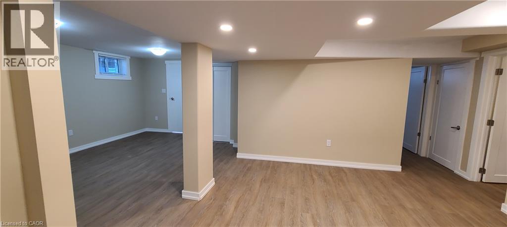 120 Elmwood Avenue Unit# B, Cambridge, Ontario  N1R 4Y6 - Photo 12 - 40863459