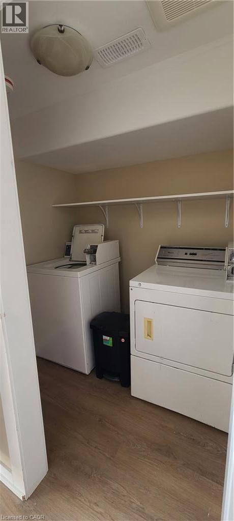 120 Elmwood Avenue Unit# B, Cambridge, Ontario  N1R 4Y6 - Photo 5 - 40863459