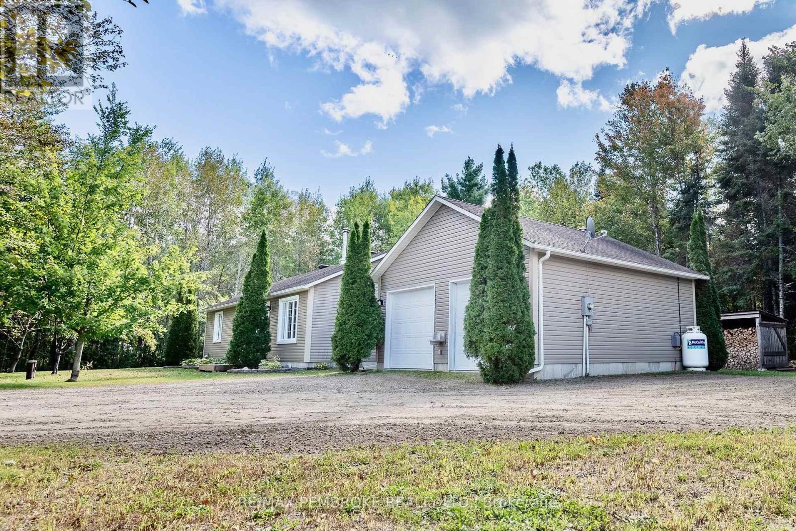 469 Woito Station Road, North Algona Wilberforce, Ontario K8A 6W5 - Photo 2 - X13784938