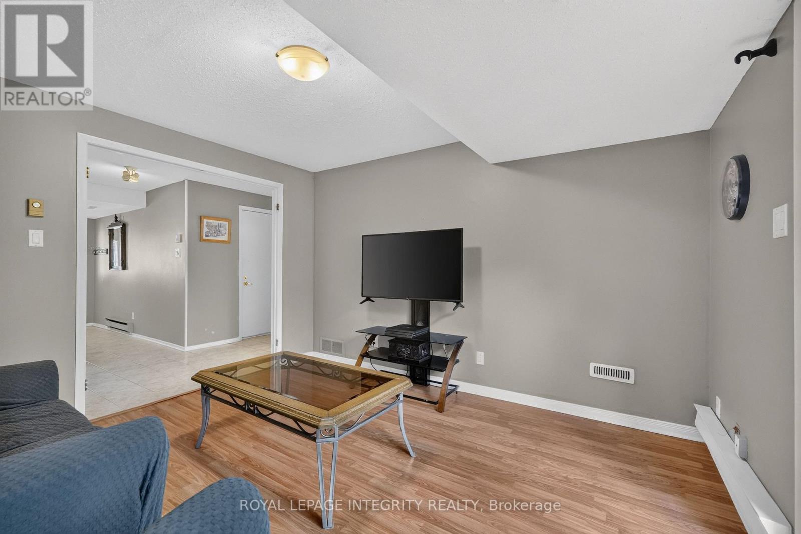 6875 Du Bois Avenue, Ottawa, Ontario  K1C 5K5 - Photo 5 - X13784828