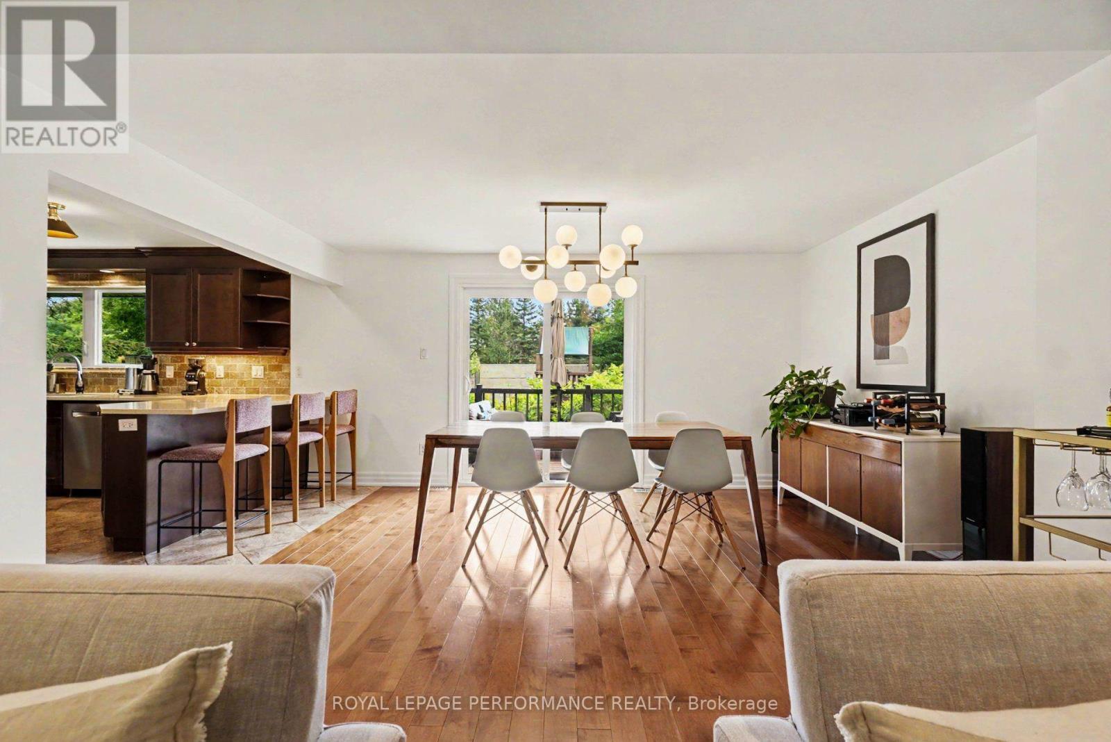 2061 Cabot Street, Ottawa, Ontario  K1H 6J7 - Photo 4 - X13784972