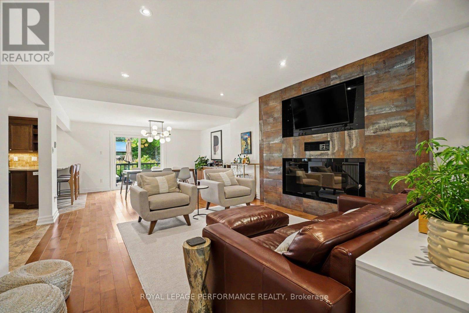 2061 Cabot Street, Ottawa, Ontario  K1H 6J7 - Photo 5 - X13784972