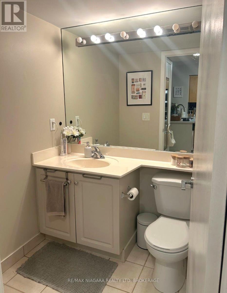 619 - 219 Fort York Boulevard, Toronto, Ontario  M5V 1B1 - Photo 13 - C13784908