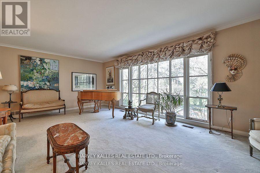 38 Fifeshire Road, Toronto (St. Andrew-Windfields), Ontario  M2L 2G6 - Photo 9 - C13784786