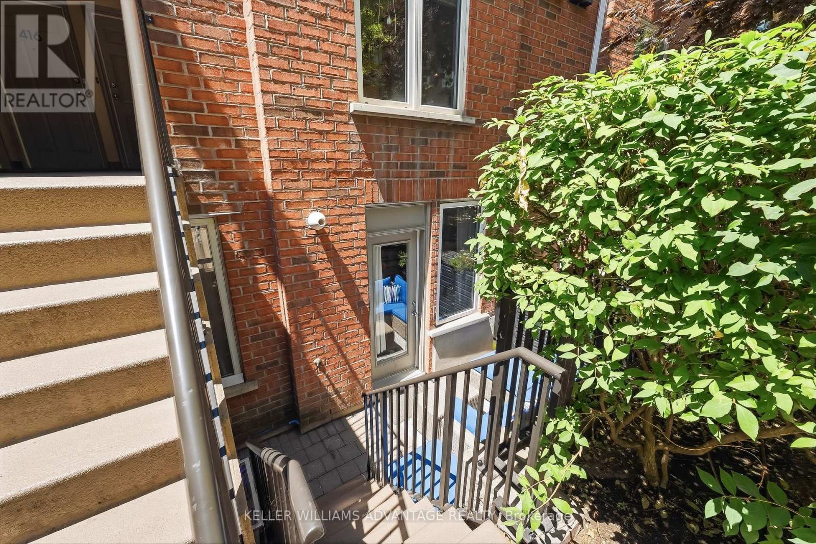 409 - 29 Canniff Street, Toronto (Niagara), Ontario  M6K 3M5 - Photo 2 - C13784824