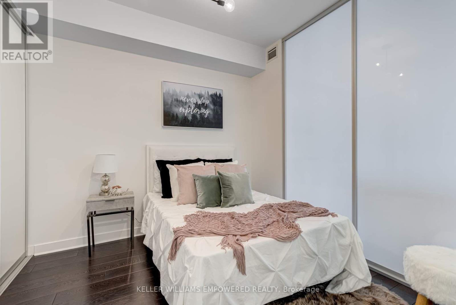 719 - 156 Portland Street, Toronto, Ontario  M5V 0G1 - Photo 7 - C13784830