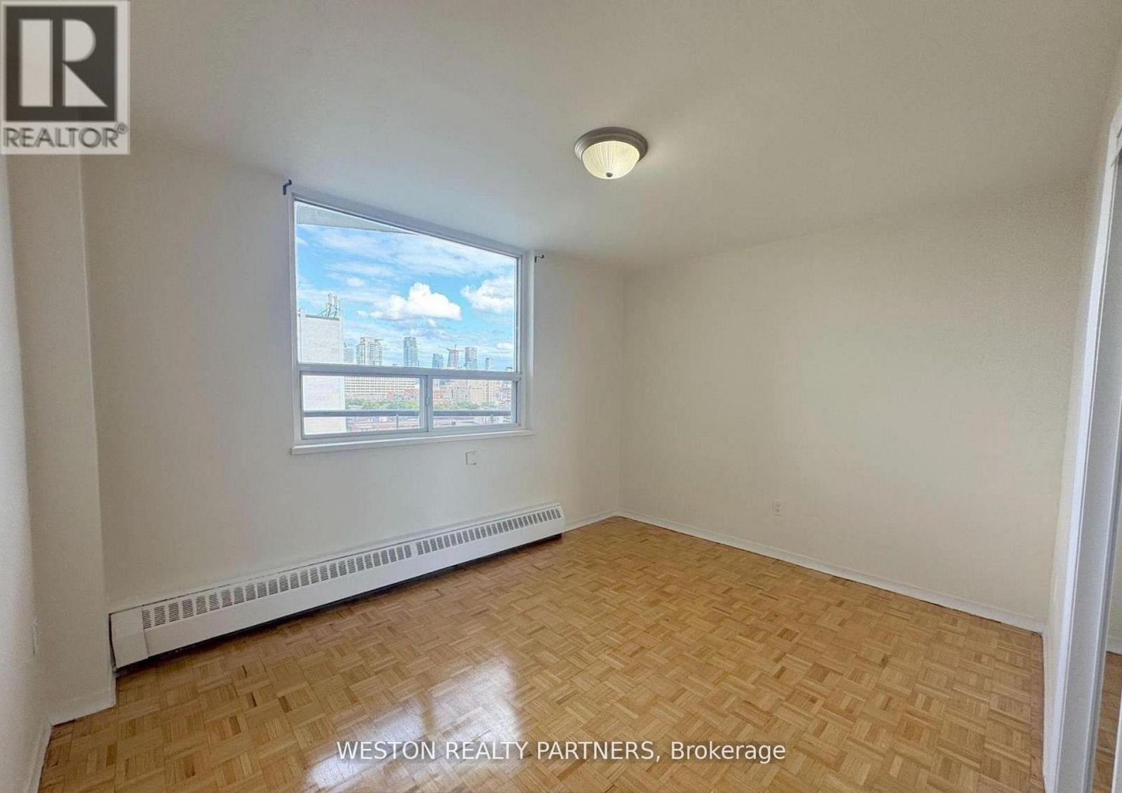 801 - 44 Walmer Road, Toronto, Ontario  M5R 2X5 - Photo 3 - C13784900