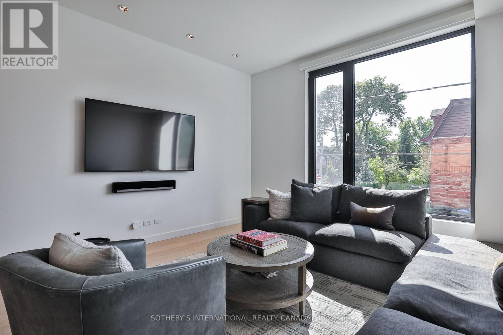 352b Harbord Street, Toronto, Ontario  M6G 1H7 - Photo 22 - C13784920