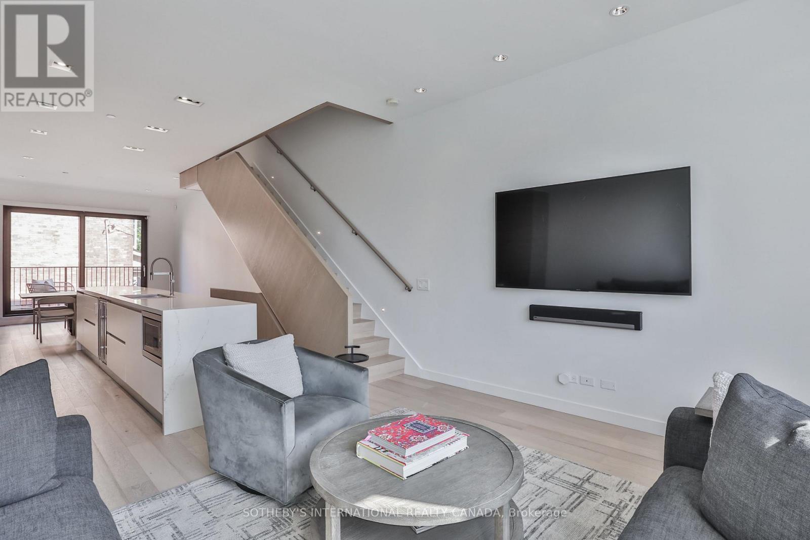 352b Harbord Street, Toronto, Ontario  M6G 1H7 - Photo 23 - C13784920