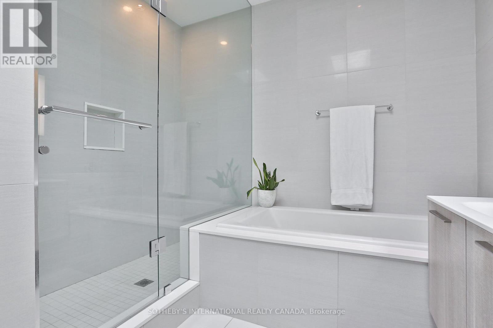 352b Harbord Street, Toronto, Ontario  M6G 1H7 - Photo 42 - C13784920