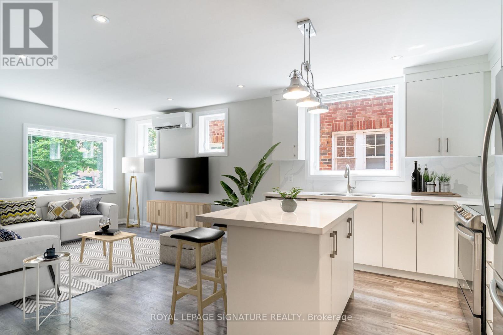 MAIN - 182 MILLWOOD ROAD, Toronto, Ontario