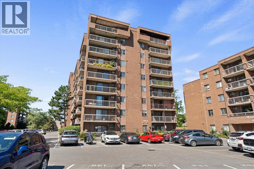 3936 WYANDOTTE STREET East Unit# 509, Windsor, Ontario