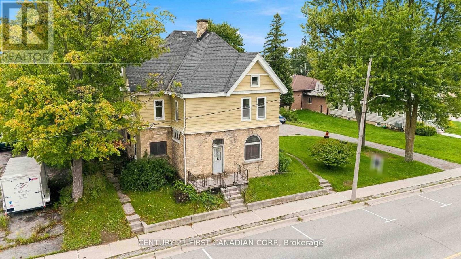 128 MAIN STREET, Lucan Biddulph, Ontario