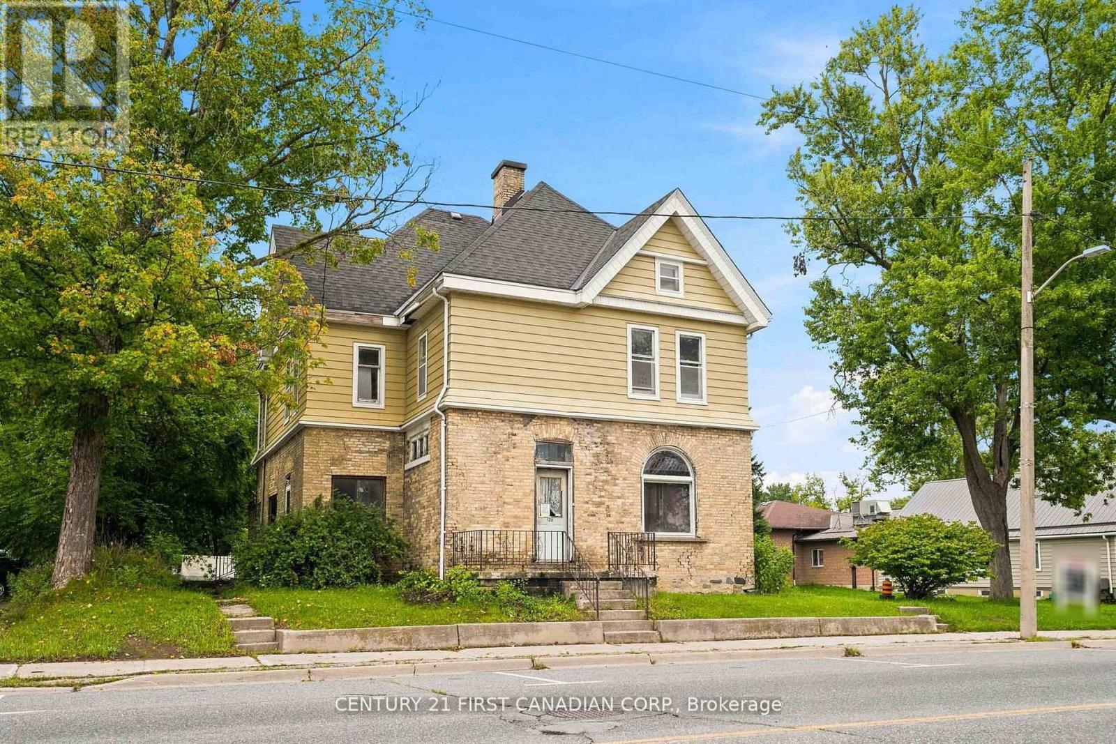 128 Main Street, Lucan Biddulph, Ontario  N0M 2J0 - Photo 5 - X13756542