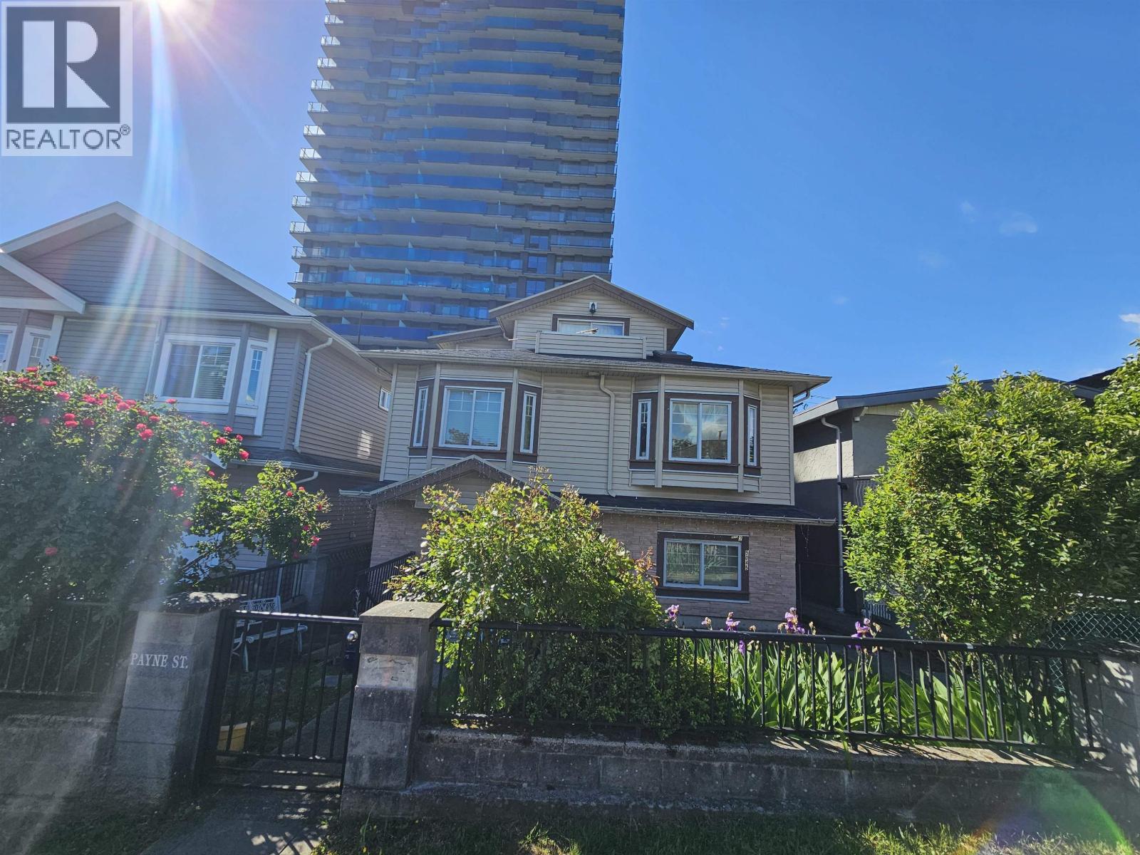 5045 PAYNE STREET, vancouver, British Columbia