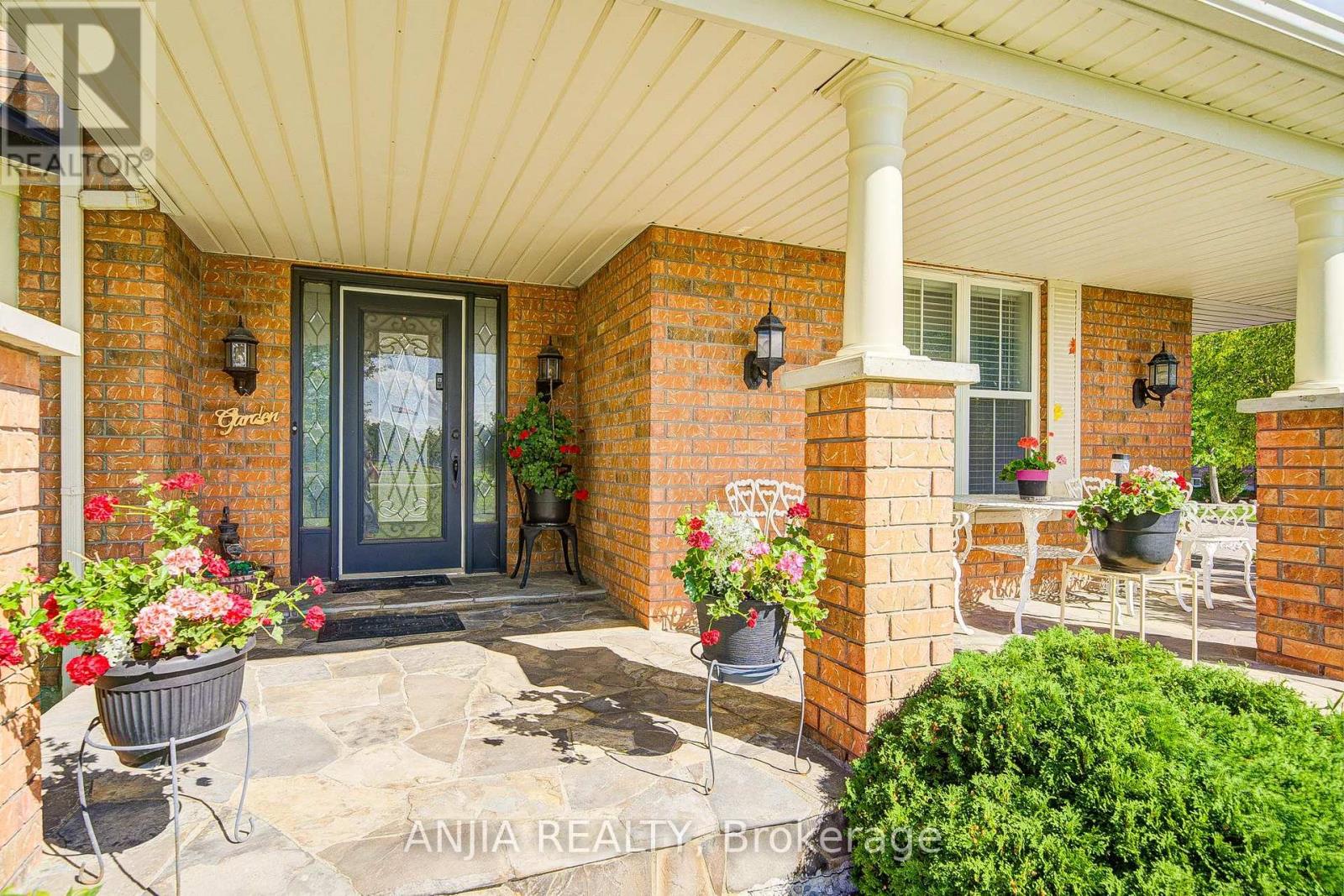 38 Harper's Gate Way, Whitchurch-Stouffville, Ontario  L4A 1P2 - Photo 3 - N13784902