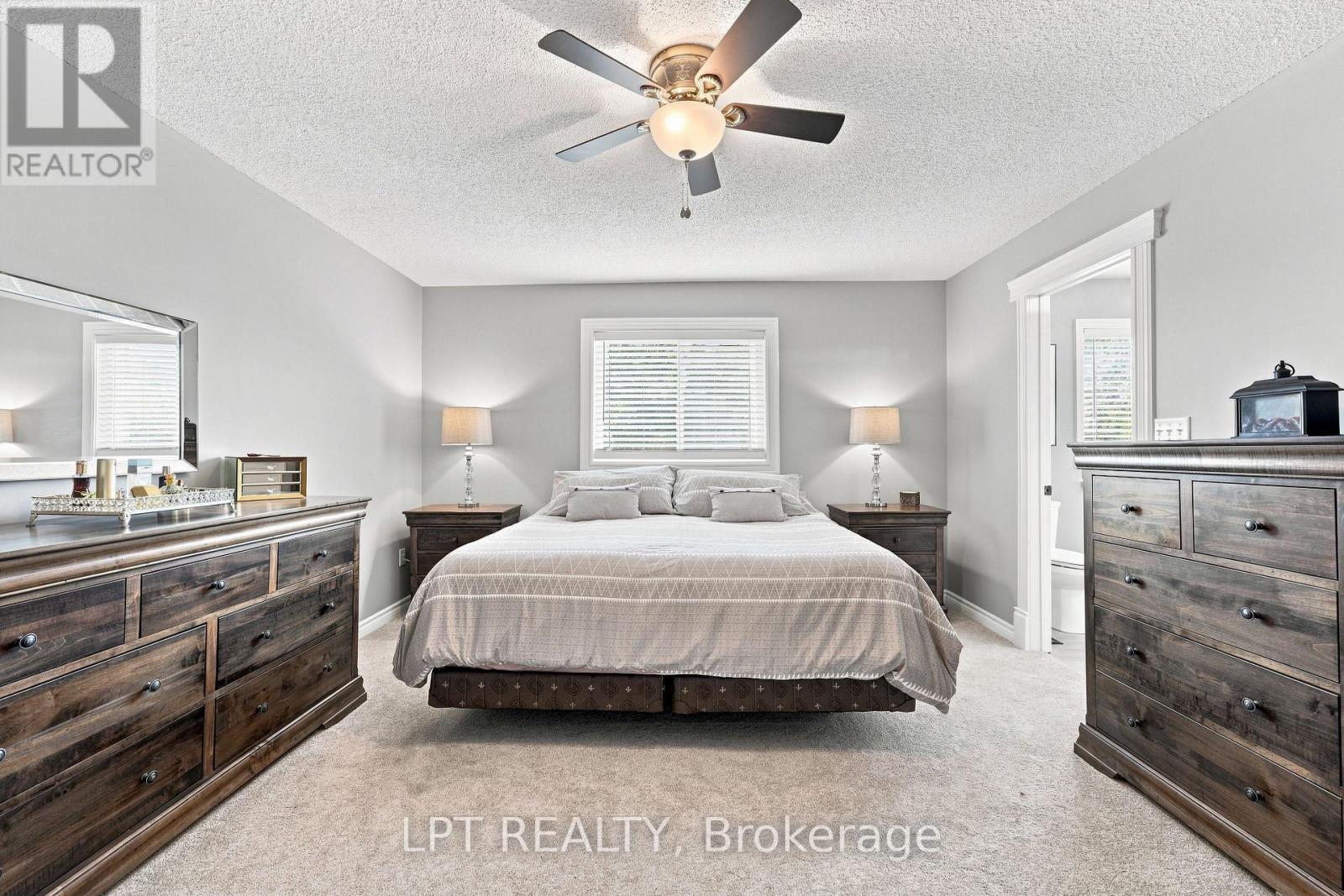 1984 Wilson Street, Innisfil, Ontario  L9S 2A1 - Photo 23 - N13785008