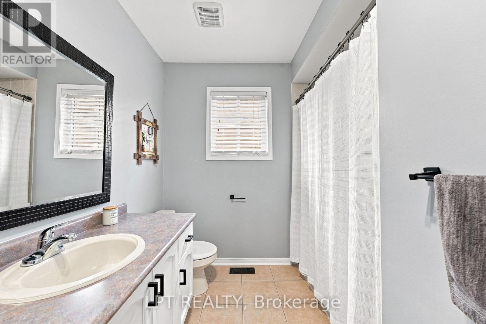 1984 Wilson Street, Innisfil, Ontario  L9S 2A1 - Photo 36 - N13785008