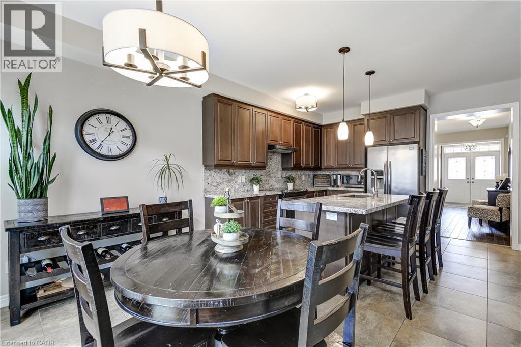 23 Mcknight Avenue, Waterdown, Ontario  L8B 0R5 - Photo 7 - 40863202