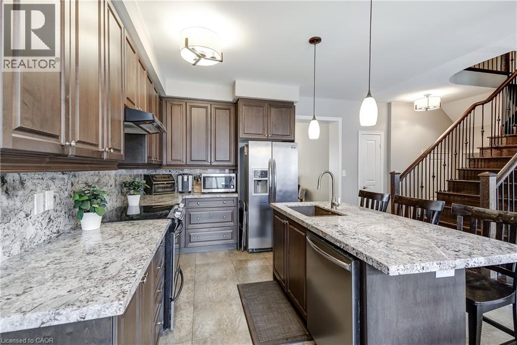 23 Mcknight Avenue, Waterdown, Ontario  L8B 0R5 - Photo 9 - 40863202