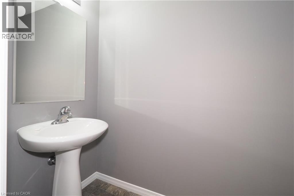 7 Upper Mercer Street Unit# J37, Kitchener, Ontario  N2A 0B7 - Photo 20 - 40863130