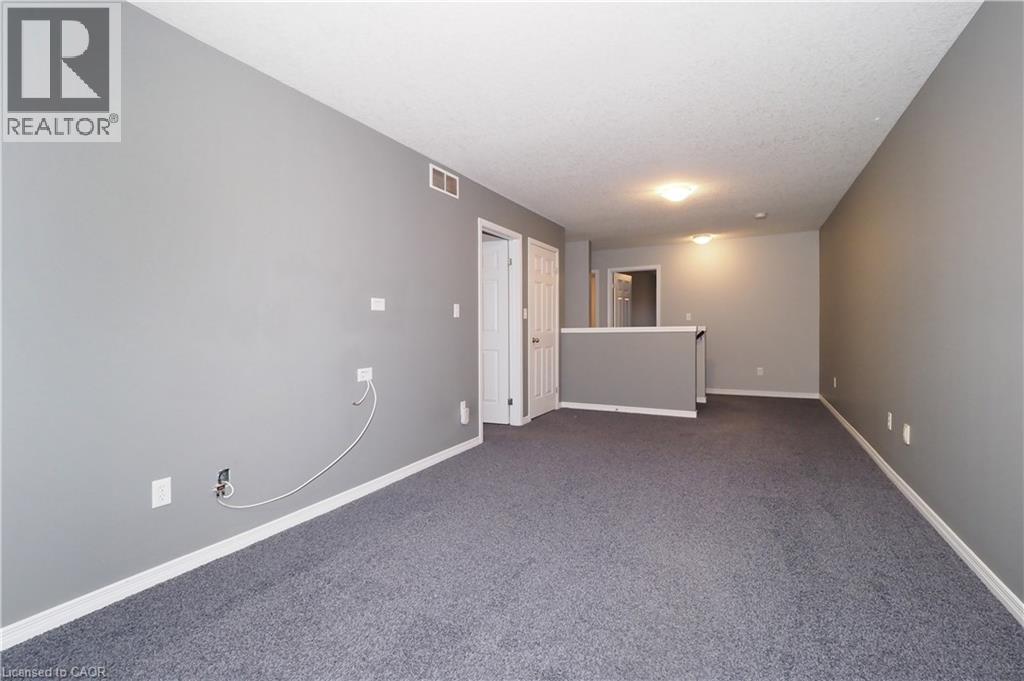 7 Upper Mercer Street Unit# J37, Kitchener, Ontario  N2A 0B7 - Photo 24 - 40863130