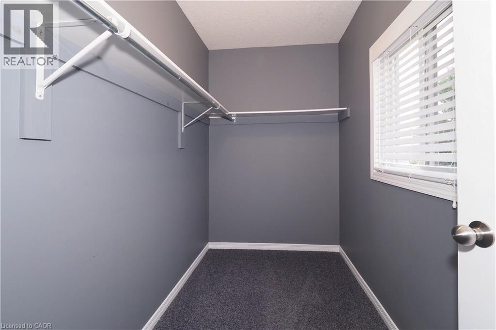7 Upper Mercer Street Unit# J37, Kitchener, Ontario  N2A 0B7 - Photo 28 - 40863130