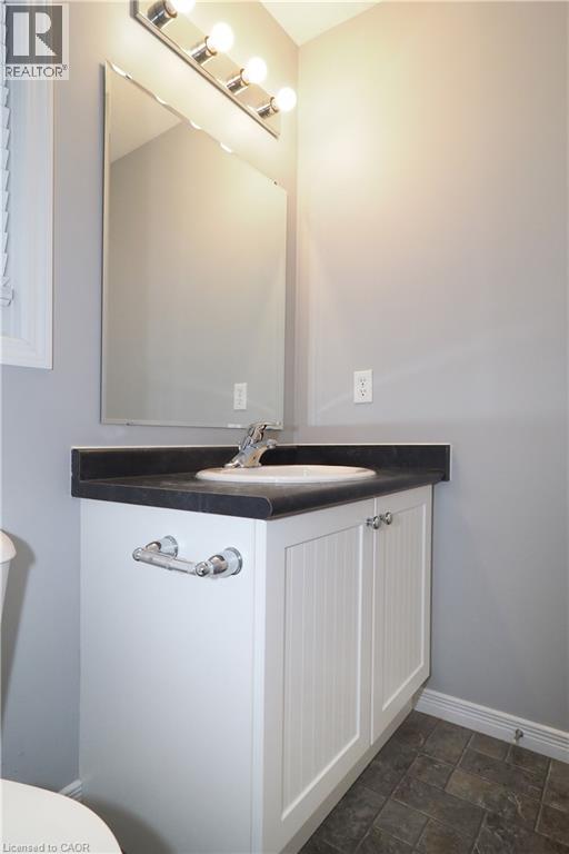 7 Upper Mercer Street Unit# J37, Kitchener, Ontario  N2A 0B7 - Photo 34 - 40863130