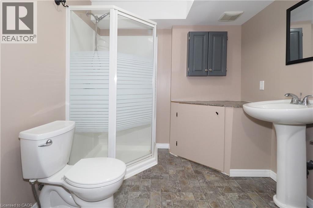 7 Upper Mercer Street Unit# J37, Kitchener, Ontario  N2A 0B7 - Photo 41 - 40863130