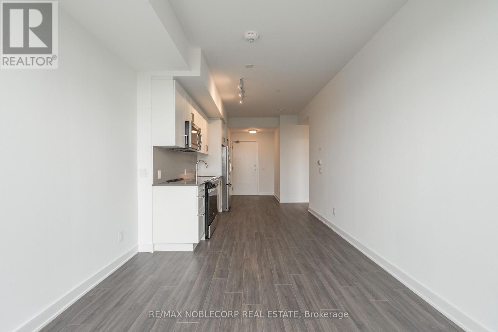 626 - 681 Yonge Street, Barrie, Ontario  L9K 0J1 - Photo 15 - S13784918
