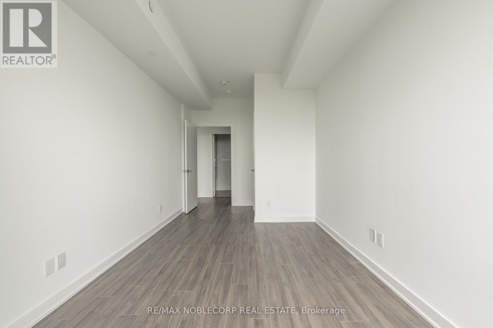 626 - 681 Yonge Street, Barrie, Ontario  L9K 0J1 - Photo 22 - S13784918