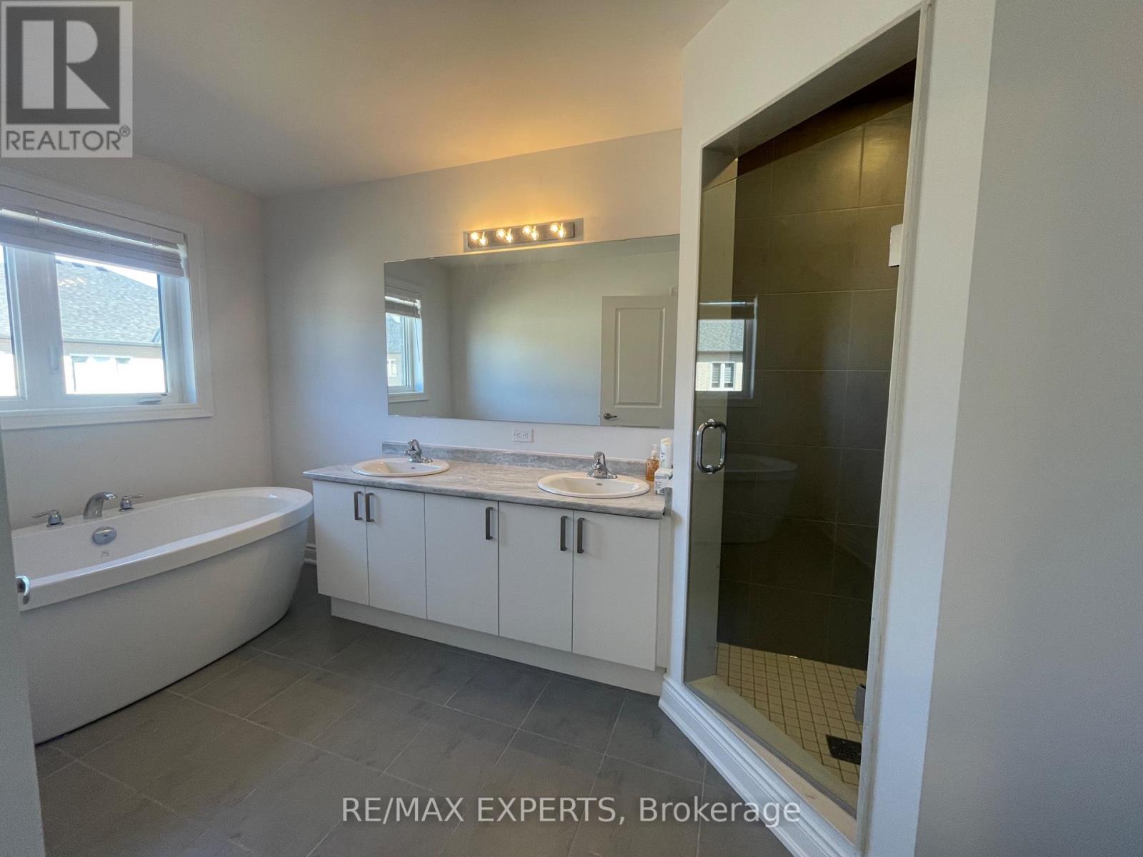 14 Autumn Drive, Wasaga Beach, Ontario  L9Z 0K7 - Photo 14 - S13784992