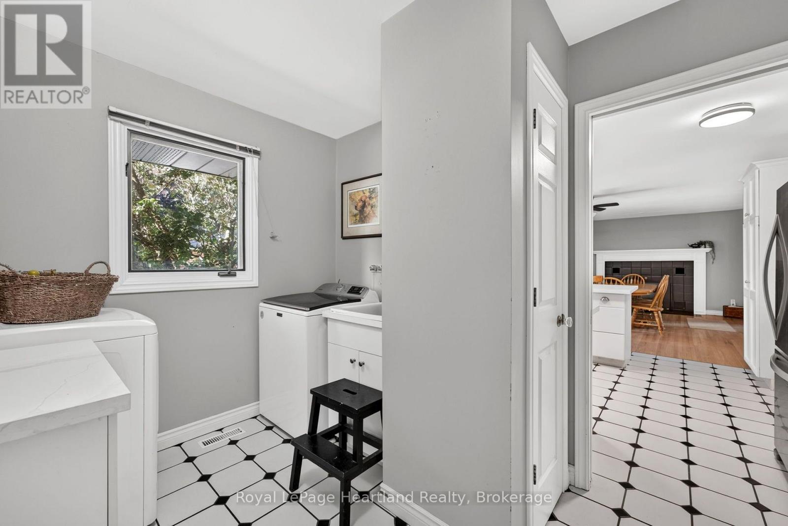29 Kay Street, Stratford, Ontario N5A 7R7 - Photo 16 - X13784914