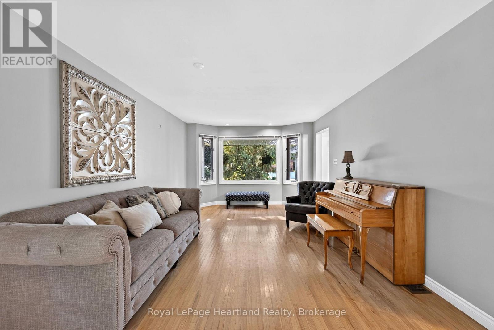 29 Kay Street, Stratford, Ontario N5A 7R7 - Photo 8 - X13784914
