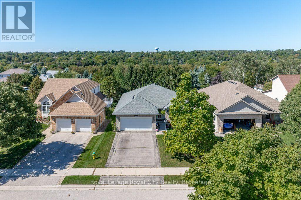 20 Dickinson Court, Centre Wellington, Ontario  N0B 1S0 - Photo 2 - X13784942