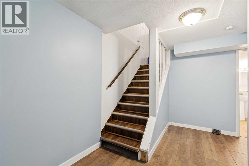 2007 Olympia Drive Se, Calgary, Alberta  T2C 1H6 - Photo 11 - A2343184