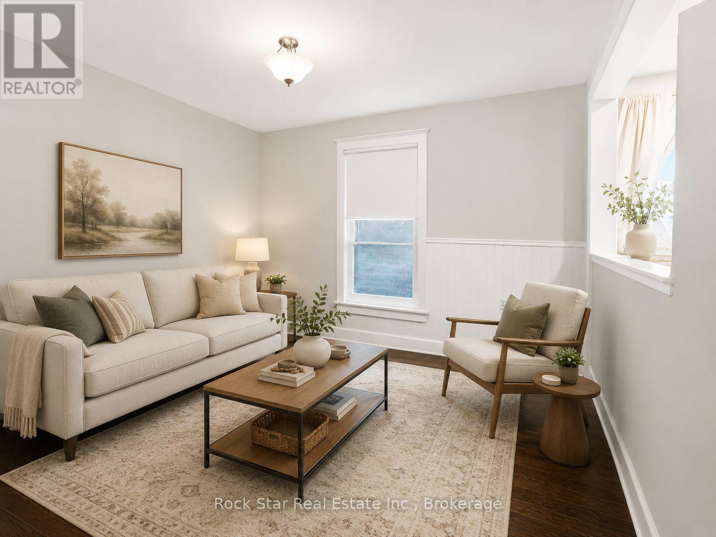 22 RICH AVENUE photo 29