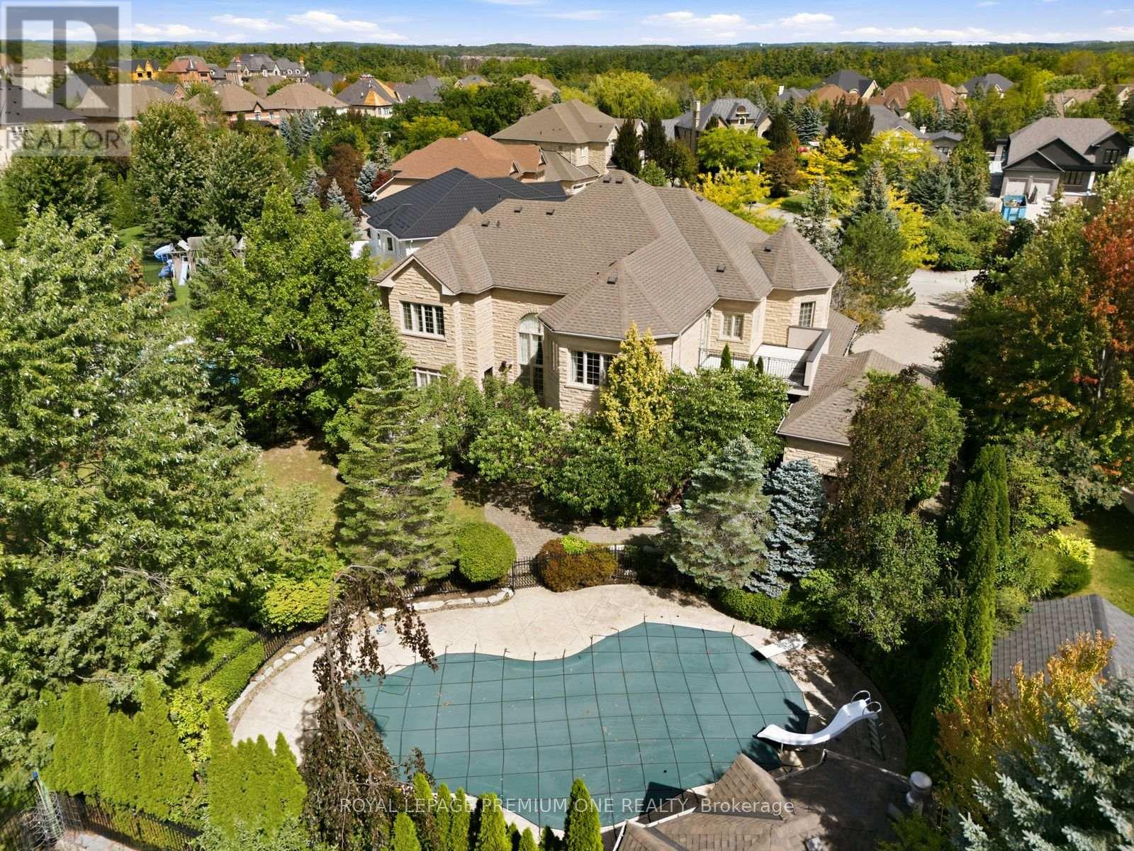 36 Northfield Court, Vaughan, Ontario  L0J 1C0 - Photo 43 - N13782136