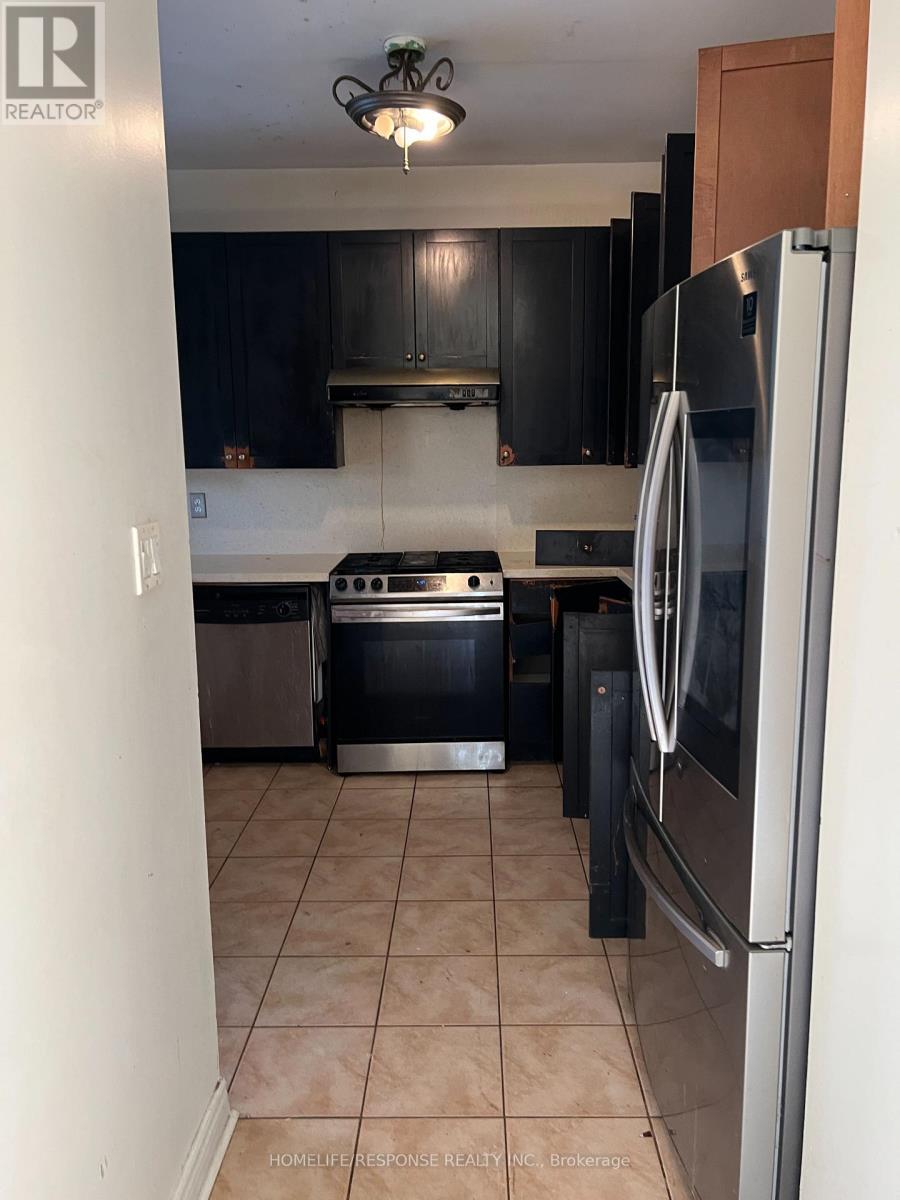 96 Solway Avenue, Vaughan, Ontario  L6A 2X1 - Photo 6 - N13781468