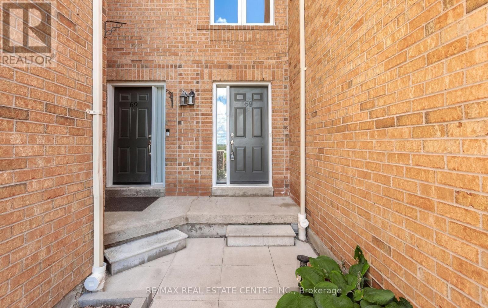 68 - 45 Bristol Road E, Mississauga, Ontario  L4Z 3P5 - Photo 4 - W13784798