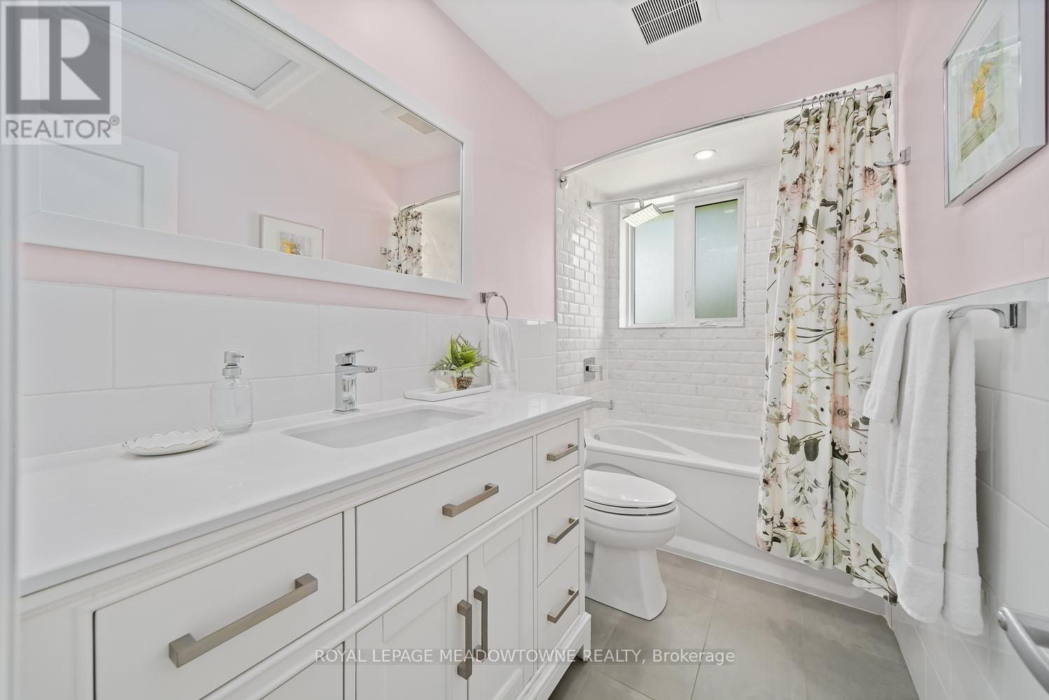 42 Oxenden Crescent, Toronto, Ontario  M9C 4H4 - Photo 26 - W13784800
