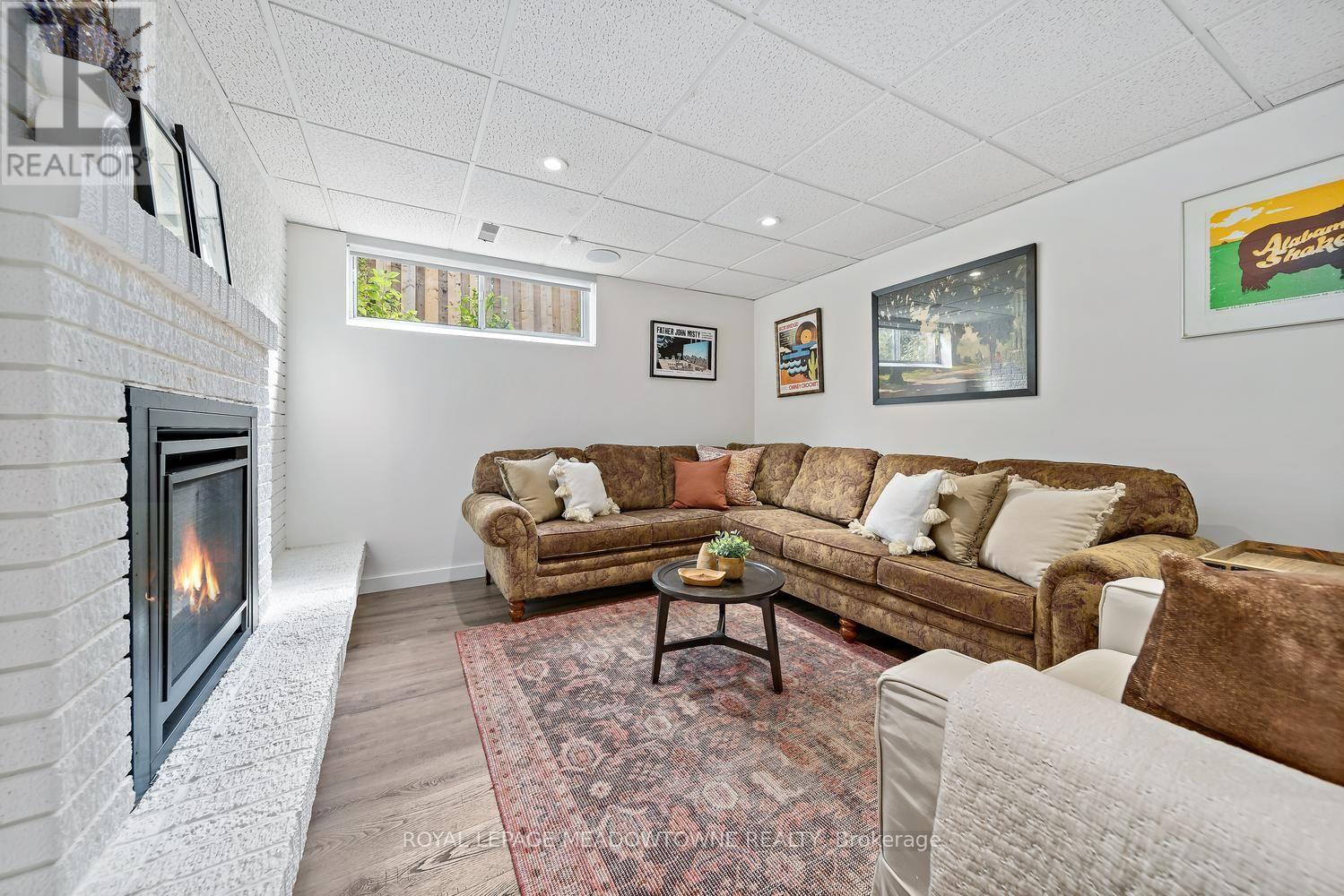 42 Oxenden Crescent, Toronto, Ontario  M9C 4H4 - Photo 34 - W13784800