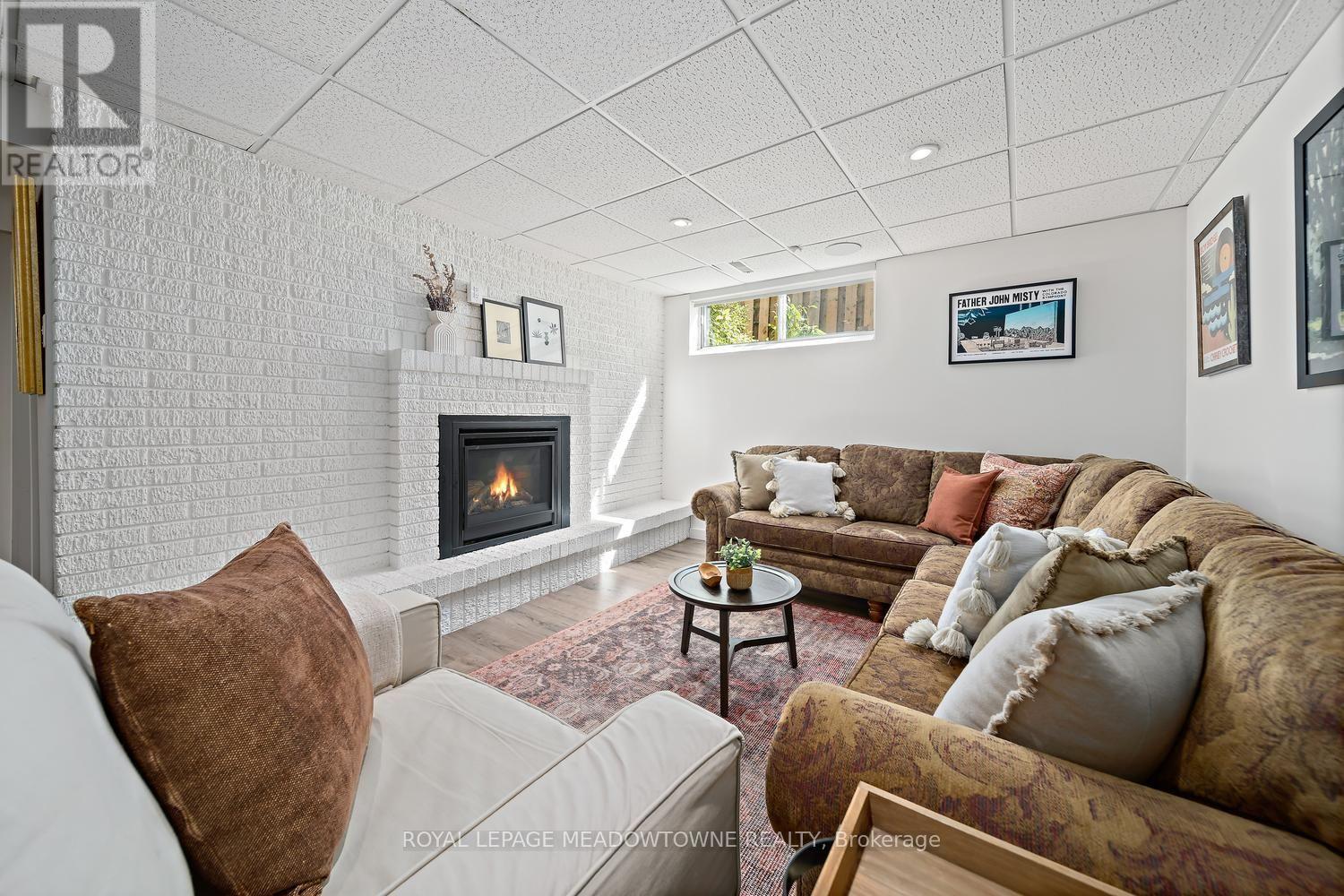 42 Oxenden Crescent, Toronto, Ontario  M9C 4H4 - Photo 35 - W13784800