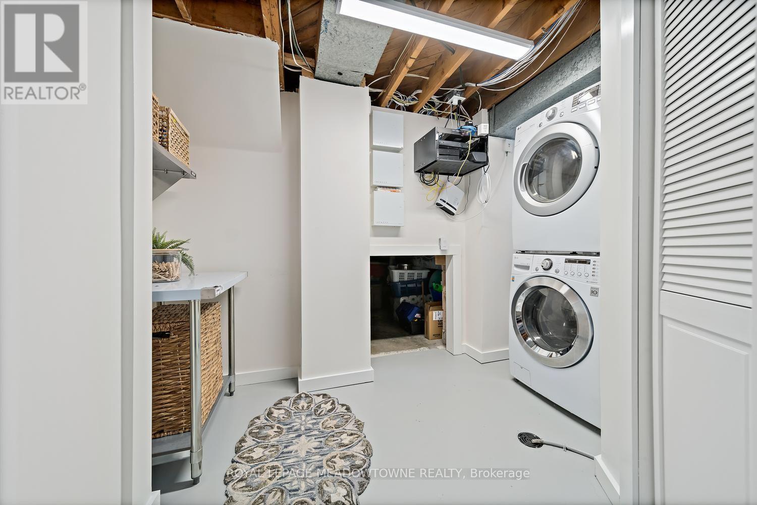 42 Oxenden Crescent, Toronto, Ontario  M9C 4H4 - Photo 37 - W13784800