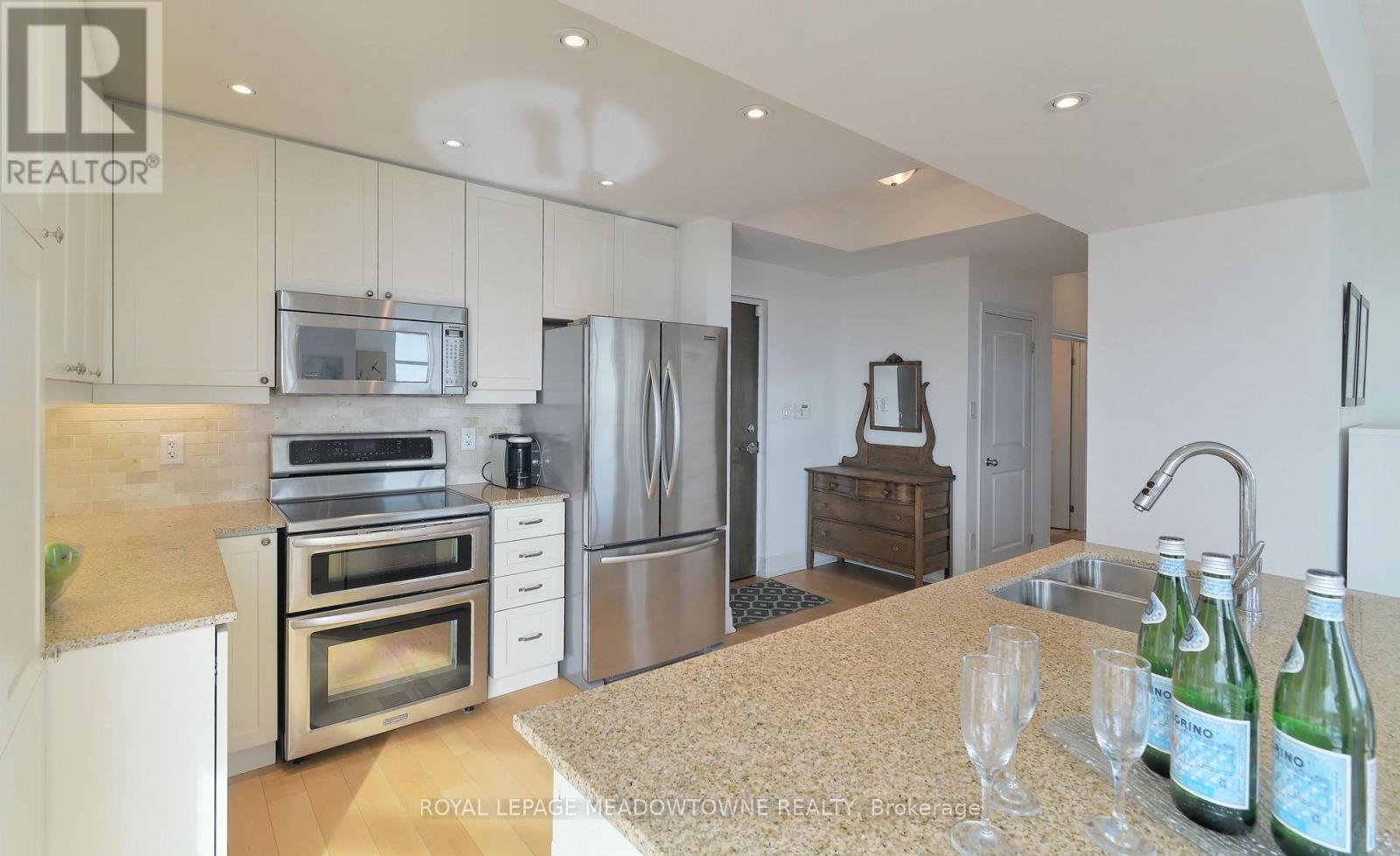 Ph 2603 - 9 George Street N, Brampton (Downtown Brampton), Ontario  L6Y 1P4 - Photo 18 - W13784802